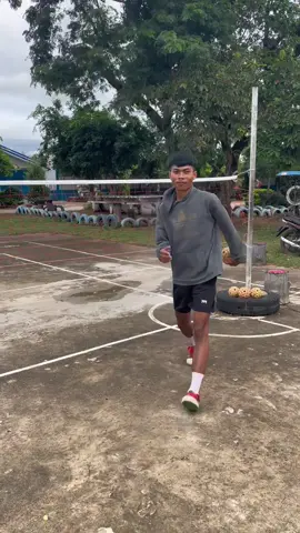 ครึ่งรอบบ้านนอก🏐#คนรักตะกร้อ #ฟีดดดシ #เปิดการมองเห็น #ขอใจหน่อย 