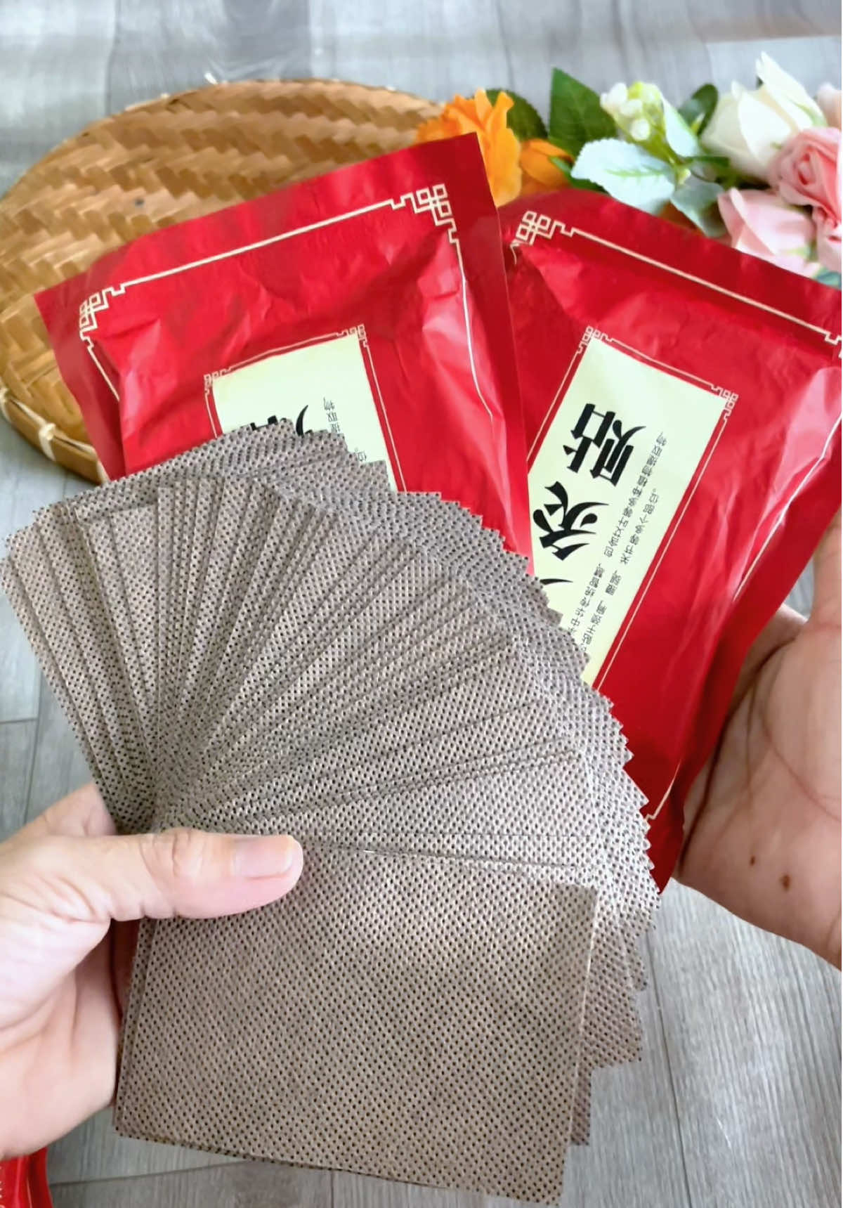 Combo 3 bịch dán cao ngải cứu#hongngocxh3 #xuhuong #miengdanngaicuu #caongaicuu #miengdanthaoduoc 