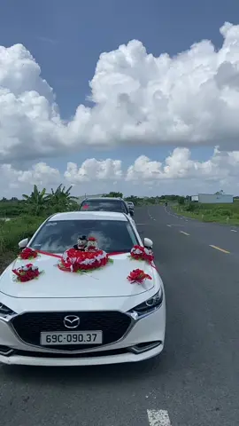 Đám cưới miền quê nhe mấy tình yêu ( cần xe đưa rước dâu khu vực cà mau lh em nhé ) 😋😘#taxxi 