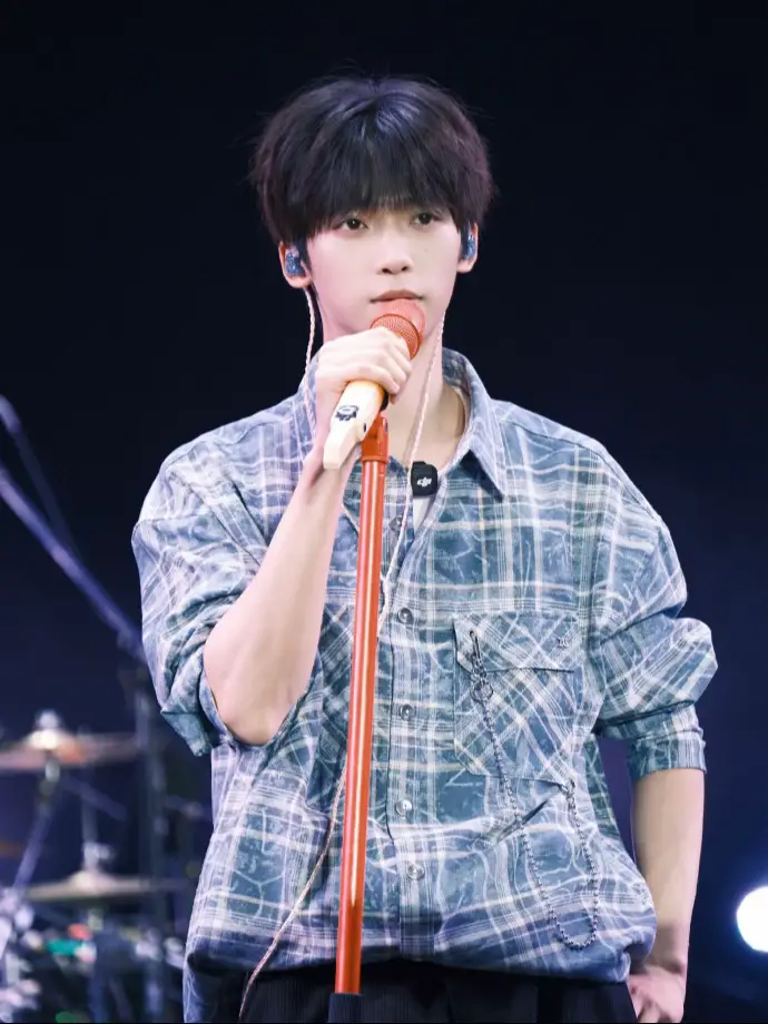 @ziyu0706 @ZiYuOfficialFanclub  #梓渝 #极速小鱼 #ziyu #zy #yuni 