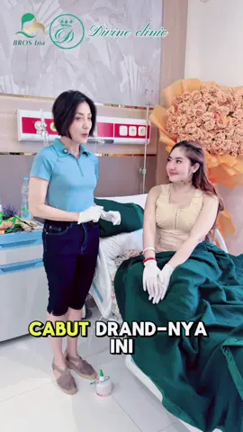 Semakin badan aku bagus semakin aku cantik kalian harus semakin yakin ya Dr Vivi guizot SpBP-RE @Docviv. adalah Doker bedah pelastik terbaik di indonesia ,, bner” gada merasa sakit sama sekali loh 🥰🥰❤️