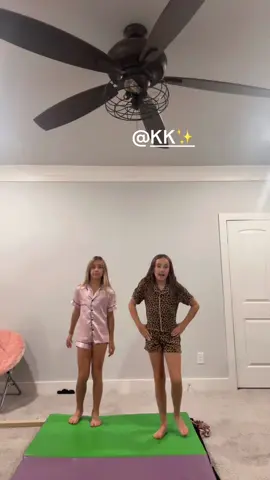Teaaaaaa!!! @KK✨ #fyp #bff #sleepover #dontletthisflop #viral 