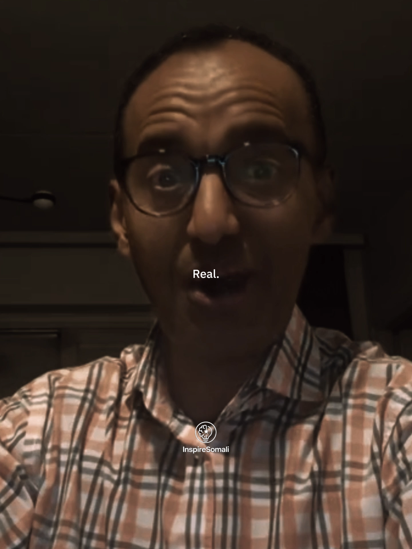 Casharada noloshu way adag yihiin, balse waa kuwa ku dhisa waxay ku barayaan samir, adkaysi, iyo xikmad si aad u korto oo u xoogaysato. #inspiresomali #somalitiktok #dhiiragalin  #foryoupage #hardankanolosha #viraltiktok  #positivevibes #foryou #kalsooni