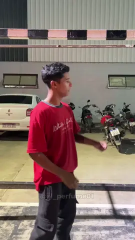 Gracias por la LLUVIA DE MUJERES@el_perfume01