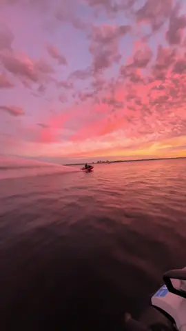 2016 songs>> #jetski #sunset #westernaustralia #2016 #trimx 