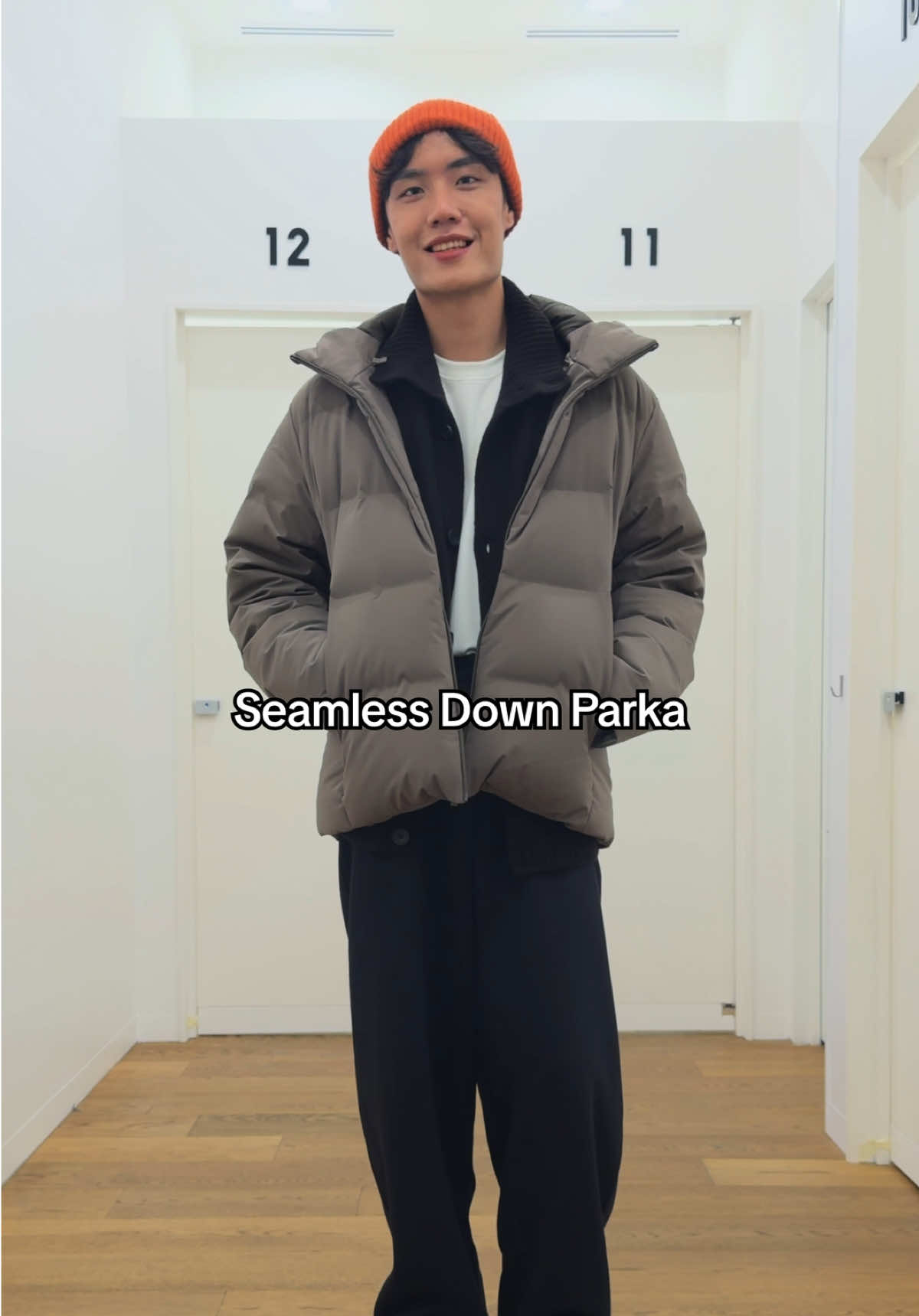 Crafted without seams so you stay warm, dry, and effortlessly sleek. Our Seamless Down Parka is THE winter jacket you need! #UniqloSG #Winter