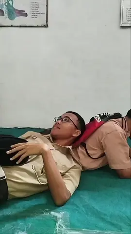 cuma dia anggap teman!? #fypシ゚ #anaksma #galaubrutal #barduk #anakmuda 