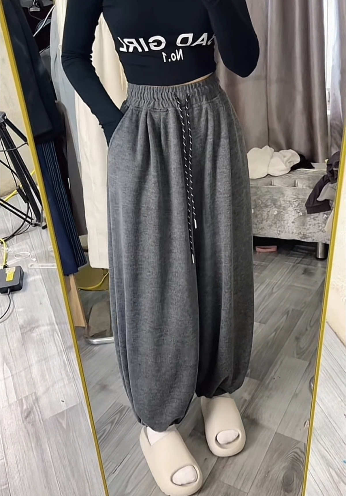 Quần bo gấu len lông thỏ xinh #quanao #quannambogau #quani #quanlen #quanbogau 