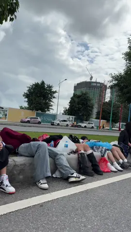 Mấy chỉ ngủ mơ gặp anh Long sớm thế #gdragon #gd #concert #gdragonworldtour2025 #hanoi 