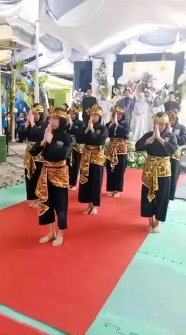 tampilan dadakan pernikahan 