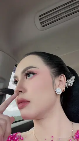 Ayu kui relatif Elek kui mutlak 🤪