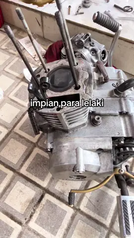 kapan maning🥰🤣🤣@lelaa??? #gl100indonesia #gl100modifikasi #glgank🤙 #fyppppppppppppppppppppppp #fypシ゚ 