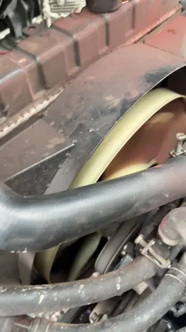 Do quạt yếu hay là tay mình khoẻ 😅 #oto #cnoto #maygam #suachuaoto 