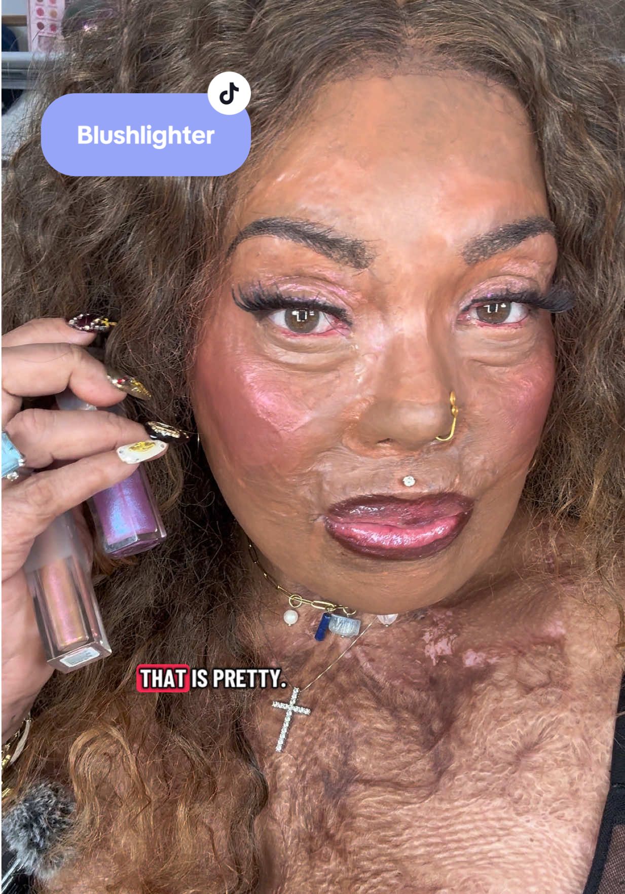 CLICK 👆🏽to buy @Huda Beauty @hudabeautyshop BLUSHLIGHTER in ROSE BERRY✨ Love y’all!😘 #BeautyTok #blush #blushlighter #hudabeauty #fentybeauty  @urban decay @Fenty Beauty 