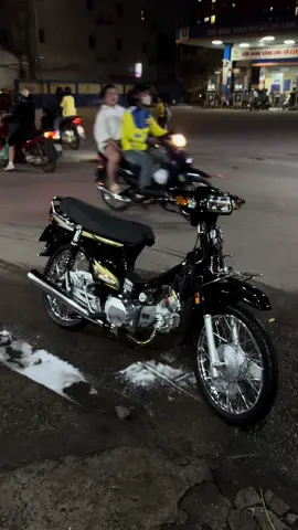 Mỗi người một mộng tưởng. Kẻ chọn tham vọng, ta chọn bình yên 🙂#xuhuong #viral #honda 