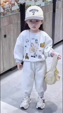 Sét Bộ Nỉ Bé Gái Mùa Đông Họa  #xuhuong #Tiemcuabeo #quanaotreem #bonichobe #quanaothudongchobe 