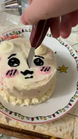 Chiikawa gets eaten 😢#chiikawa #chiikawacake 