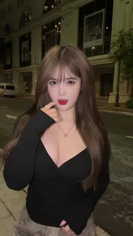 tôi nhớ cô quá đii