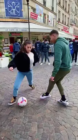 Fun street football🤣🤣#tiktok #funny #foryou #fyp #funnyvideos #funnymoments #hhh #football 