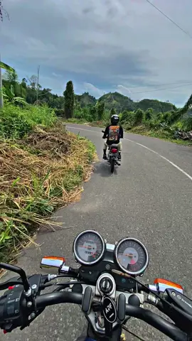 Wayahe tampil #rxkingnusantara👑💨 #2strok #2strokeindonesia #fyp @🅰️Y 