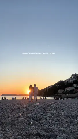 on se posera sur le sable 