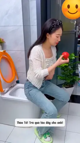 Trời ơi tay dính shit rồi #haihuoc #giadung #haihuoc #votri 