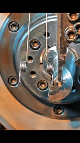 md. Ariful islam #viralvideo #mekaniktiktok #orjinal #2025tiktok #mekanikalatberat🛠🔧 