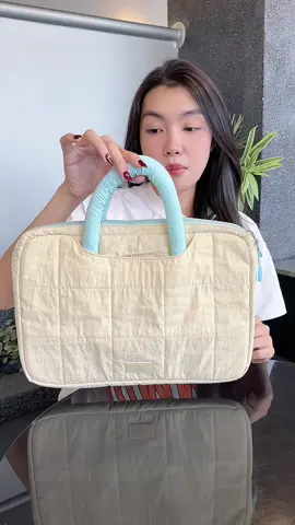 Nâng tầm outfit, chỉ với một chiếc túi #tuidep #tuixachnu #xuhuong #tuixach 