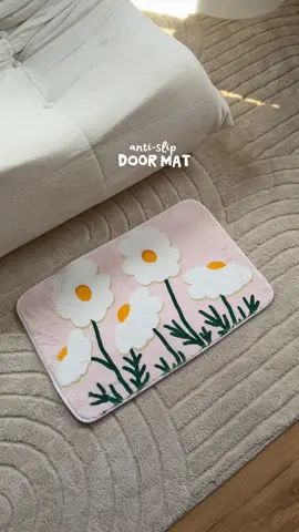 cutie anti-slip door mat 🌸 #antislip #doormat #antislipdoormat #cutedoormat #doormatsoftiktok 