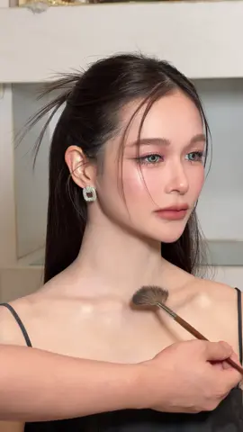 Dangerous Queen คนโปรดของควีน “ คนโปรดที่รัก - ARII “ 🎶 ก็เพราะเธอคือคนโปรดคนเดียว… ที่รัก 💝 อยากให้ทุกคน “หลับฝันดี” Good Night :) #nurdesoraya #TKphinyanech #TKNur #DangerousQueenTheSeries #คนโปรดของควีน    Mua @chokun.mua Hair @potehair