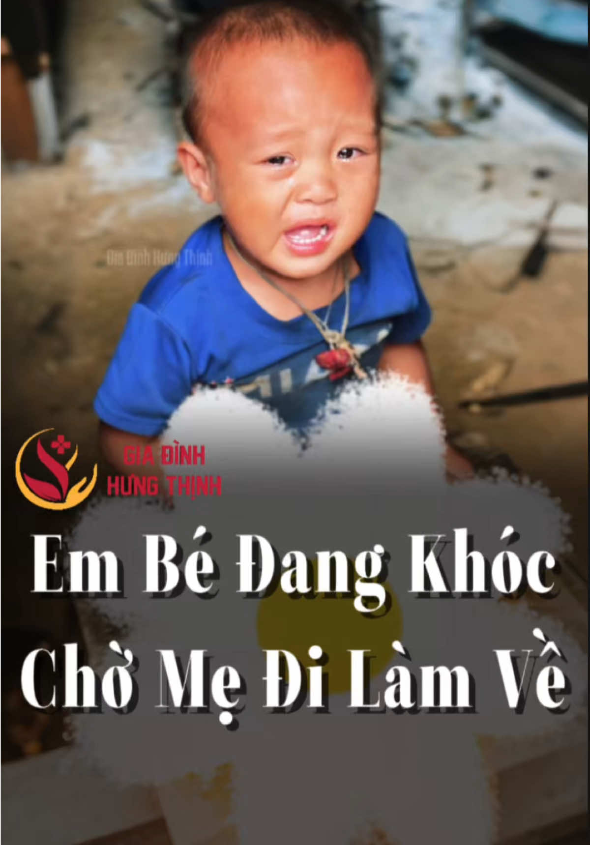 Em Bé Đang Khóc Chờ Mẹ Đi Làm Nương Chưa Về  #caohohungthinh #giadinhhungthinh 