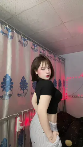 Quần ưng quá tr 😍#fyp #xuhuong #viral #xuan💜 