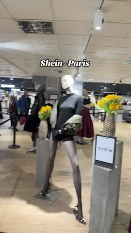Visite de curiosité #shein @SHEIN France #bhv #france 