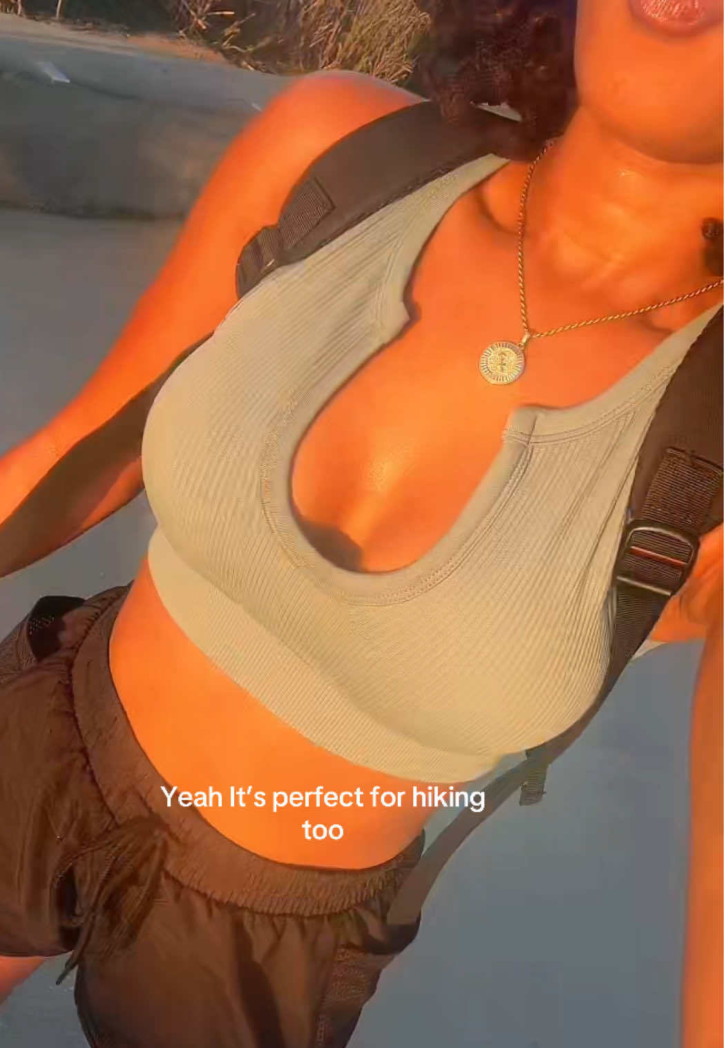 #tiktokshopblackfriday #tiktokshopcreatorpicks #clothesontiktokshop #fashioninfluencer #croptop 