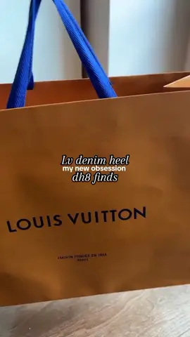 #unbox Lv denim heel #whatsinmybag  😍 Li.nk on my bio 🔗🔗