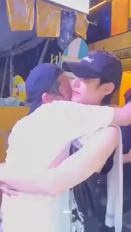 Songkranရောက်ချင်နေပီ အိမ်ကအတွဲကဲတာထိုင်ကြည့်ချင်လို့😋🤍#tlefirstone #tle_mtm #firstone 