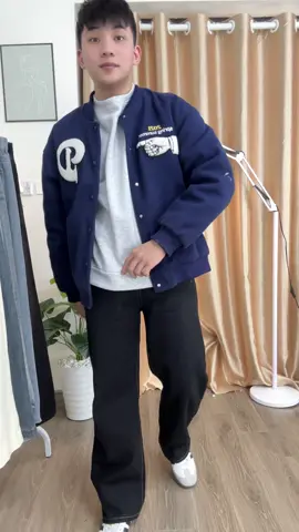 Đen chỉ vàng vẫn quá mee#myoutfit #outfit #jeans #viral 