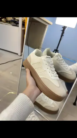 #sepatusneakers #fashion #fyppppppppppppppppppppppp 