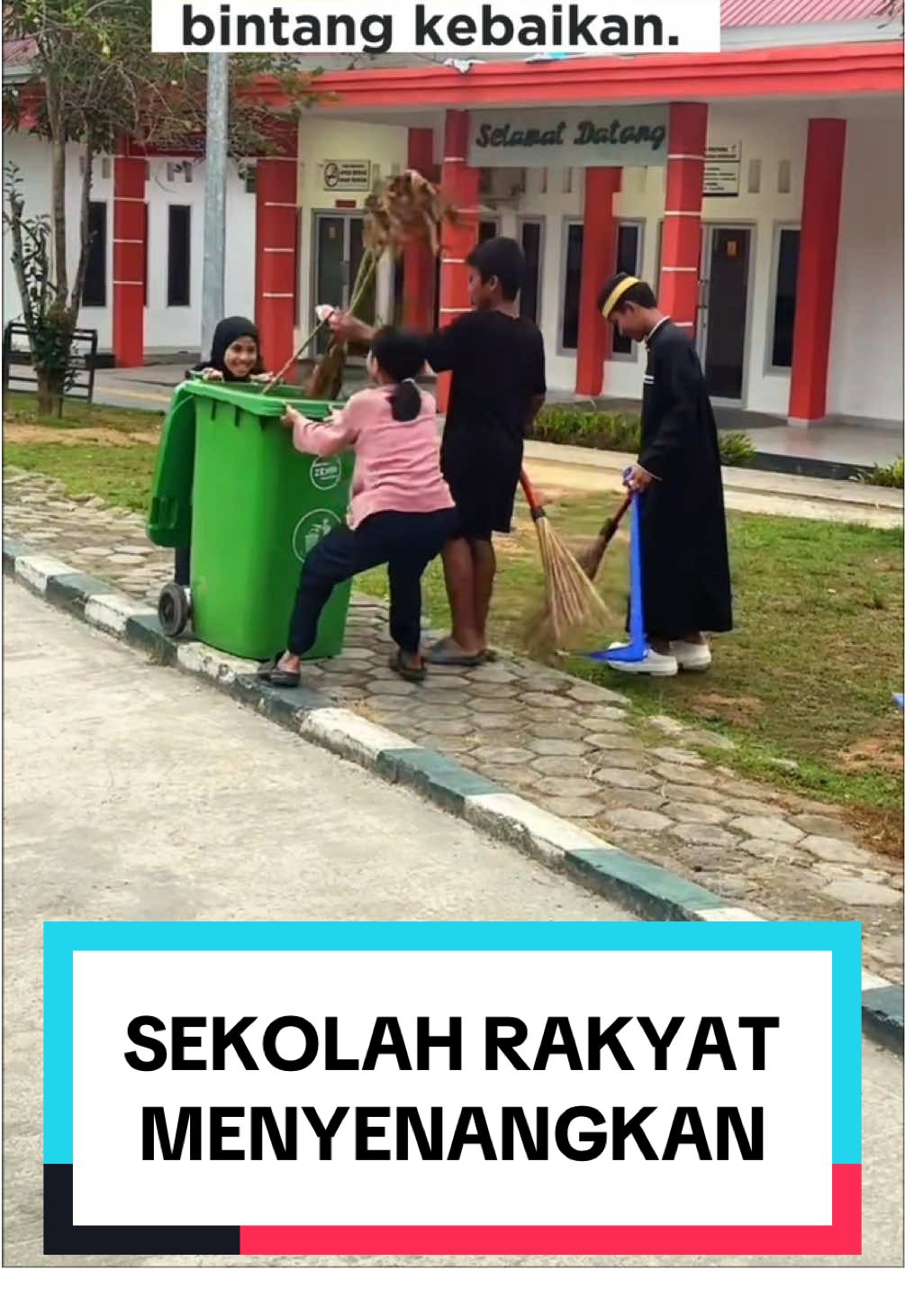 Sangat Menyenangkan berada di Sekolah Rakyat 🤗 Terima kasih Bapak Prabowo @gerindra  Trima ksh Mas @Gibran Rakabuming @Kementerian Sosial RI @Gus Ipul @Agus Jabo Priyono #sekolahrakyat #srmp25kendari #fyi #fyppppppppppppppppppppppp 