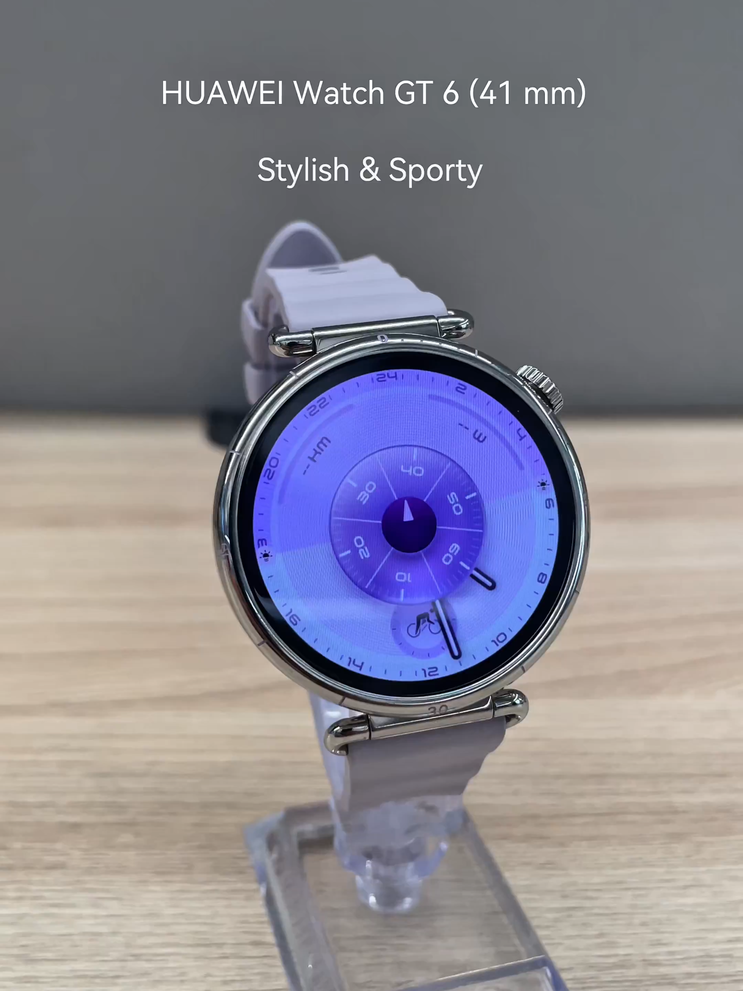 Detail kecil, kenyamanan besar! 🤍 Desain pivoting loop lugs bikin jam ini pas di pergelangan dan tampil elegan setiap saat. ⌚💫 #HUAWEI #HUAWEIINDONESIA #HUAWEIWATCHGT6 #HUAWEIWATCHGT6PRO #HuaweiWatchGT6Series #Smartwatch #NEW #NEWARRIVAL #FYP