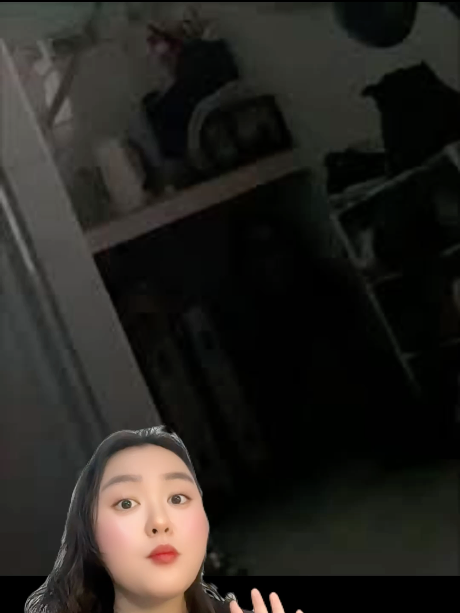 Mọi người sẽ làm gì... #xuhuong #xuhuongtiktok #xh #fyp #kechuyen #kechuyentiktok #creepy #tin #tintuc #scary