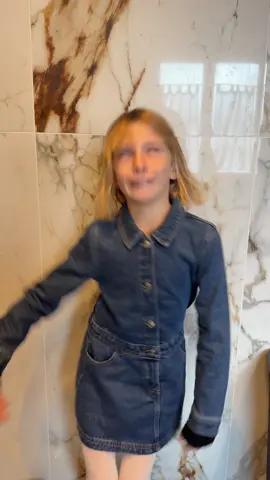 Bon weekend 😂 #momslife #blondinette #viedemaman #bonweekendatous 