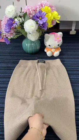 Chân váy len mác 4m hottren #chanvay #chanvayxinh #chanvaydai #fashion #thoitrangnu 