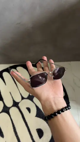 Square retro fashion glass! #retro #glasses #fashionglasses #fashion 