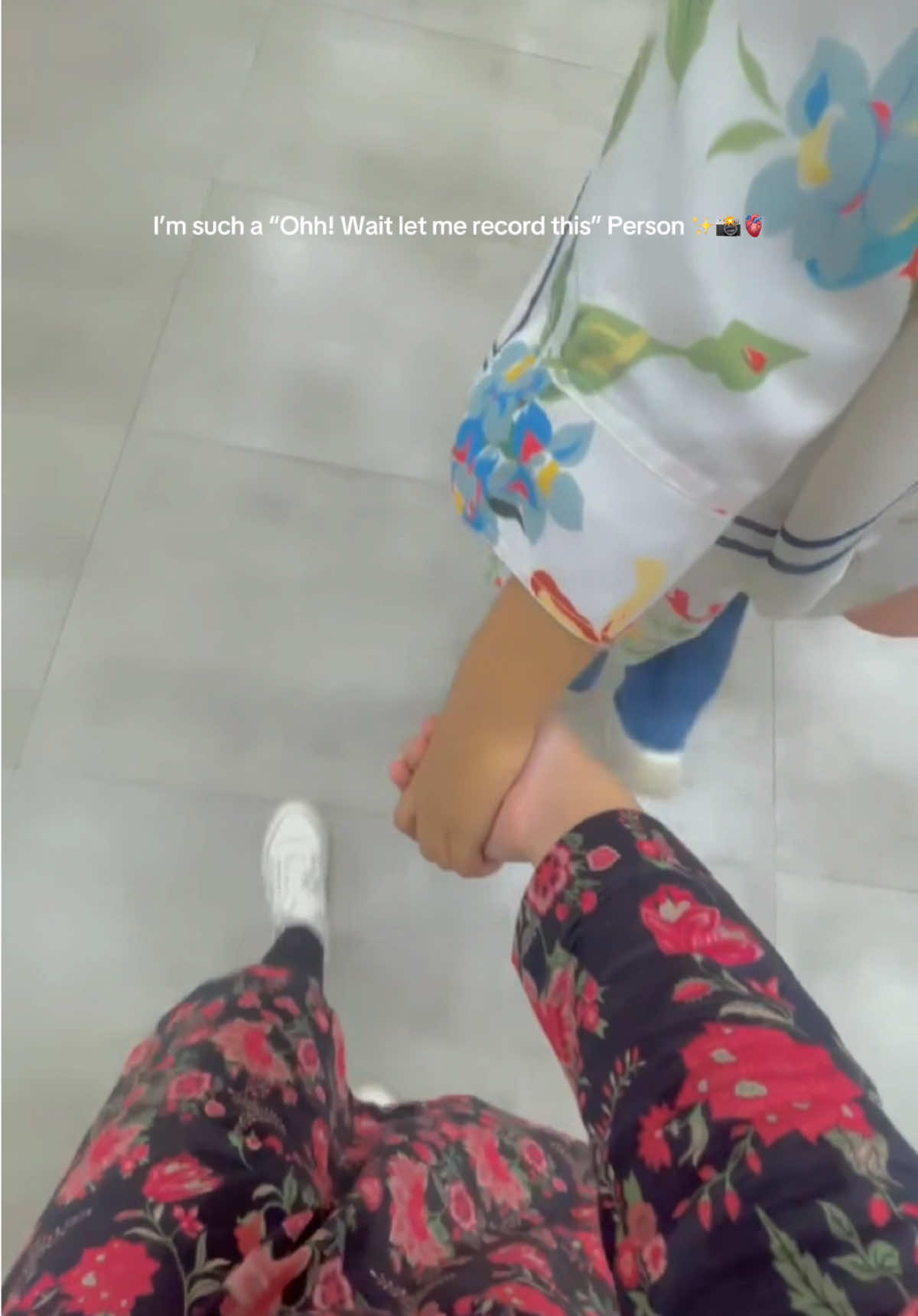 Family Photographer 🌝📸 • • #aesthetic #photographer #recording #fypシ゚viral #fyppppppppppppppppppppppp 