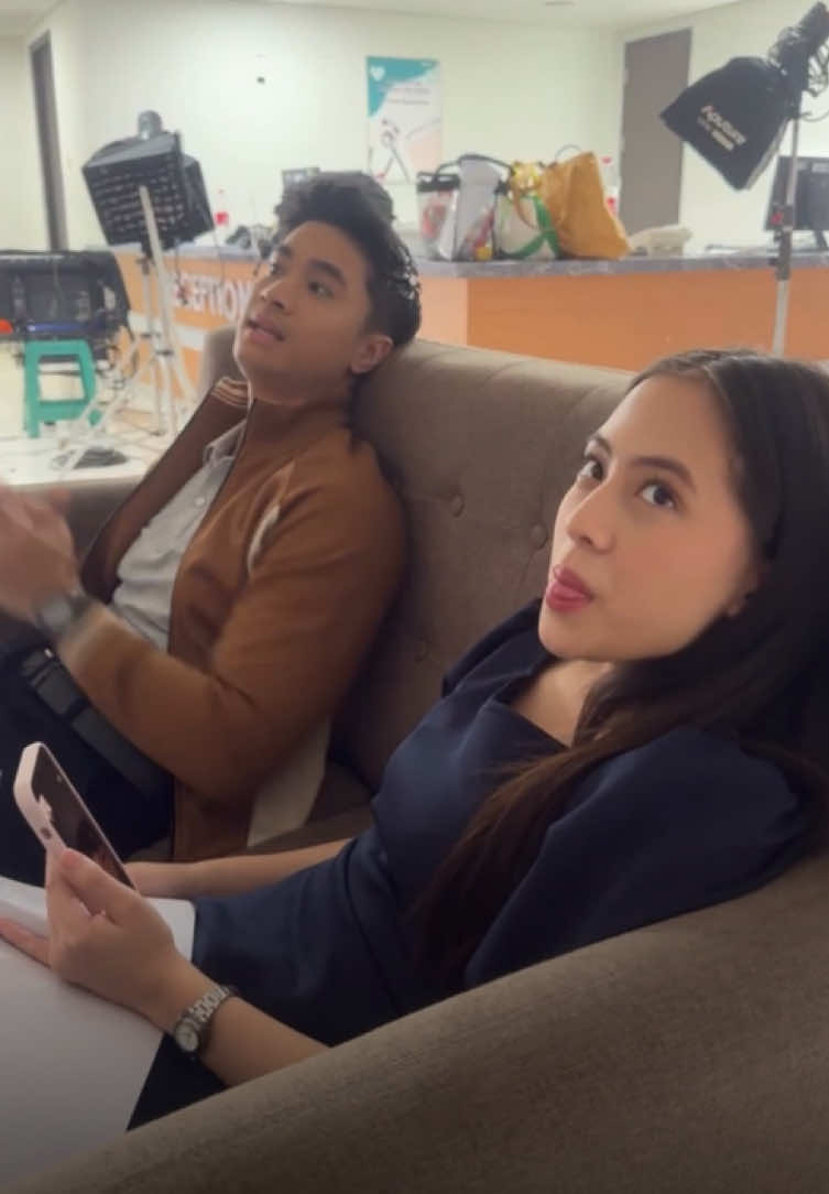 berantem perkara sikap lilin 😭 #zaraadhisty #yesayaabraham 