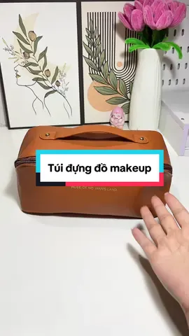 Túi đựng đồ makeup chưa tới 60 cành mà xịn ghê #tuidungdotrangdiem #tuidungmypham #tuitrangdiem #tuitienloi #lanriviu 