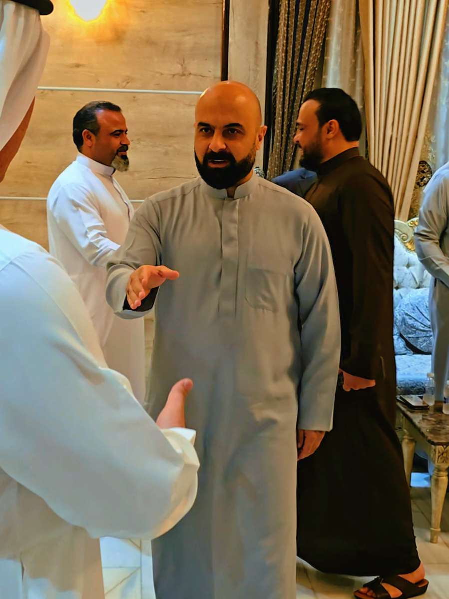 حي الله الأبطال، حي الله المواقف المشرفة! المهندس سنان عبد الأمير الجميلي والاستاذ سعد عبد الأمير الجميلي، رمزان للعطاء والوفاء، خطّوا مواقف تُروى للأجيال، وساروا بخطى ثابتة لخدمة أهلهم ووطنهم. #رجال_الوفاء #سنان_وسعد_الجميلي 