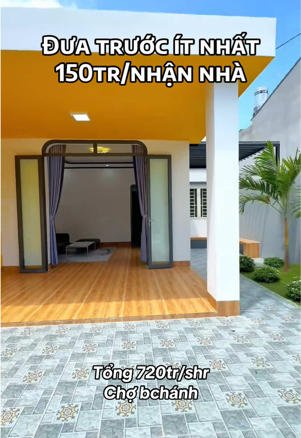 Nhà năm nay đón nàng xuân, hỗ trợ khách hàng tc thấp, nhà vườn cấp 4 cho gia chủ. Sân vườn mát mẻ gần chợ