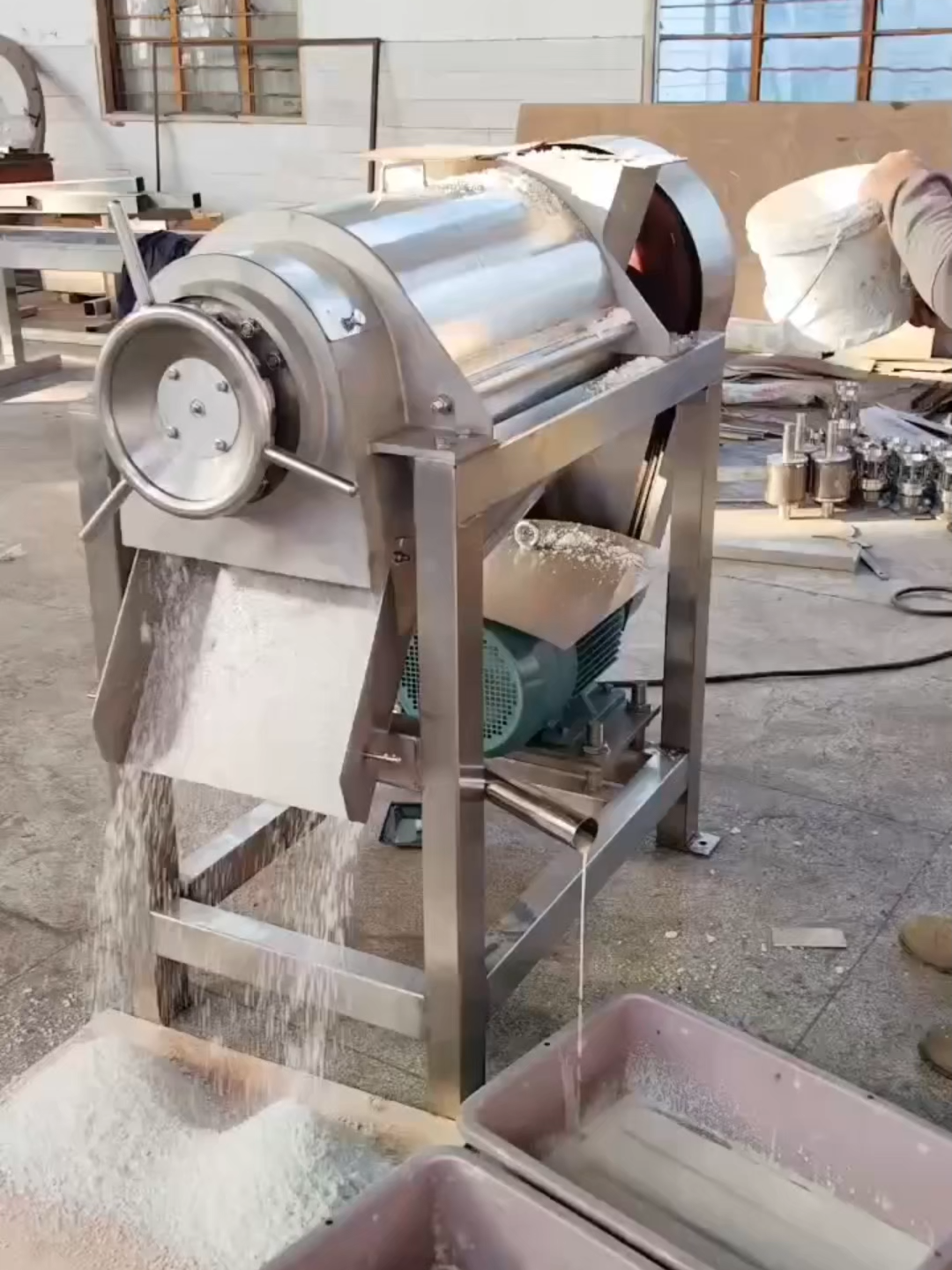 GẤP ĐÔI HIỆU SUẤT VỚI MÁY ÉP CỐT DỪA CÔNG NGHIỆP MACHINEX VIỆT NAM  #machinexvietnam #mayepcotduacongnghiep #mayeptrucvit